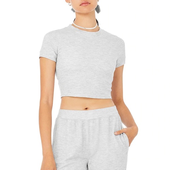 Alo Yoga Set - Picture 2 of 3